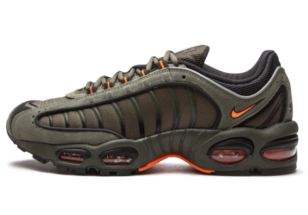 Кроссовки Nike Air Max Tailwind 4 Flight Jacket