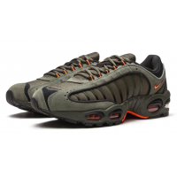 Кроссовки Nike Air Max Tailwind 4 Flight Jacket