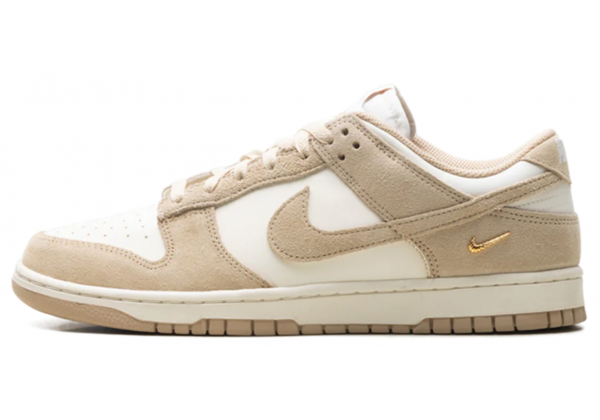 Кроссовки Nike Dunk Low Sail White Metallic Gold