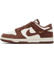 Кроссовки Nike Dunk Low Sail Red Sepi Metallic Gold