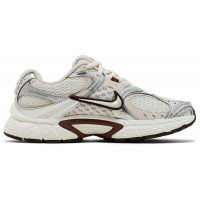 Кроссовки Nike V5 RNR Sail Fauna Brown