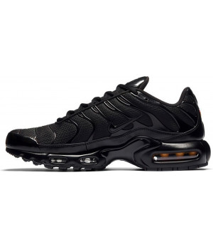 Nike Air Max Plus Triple Black