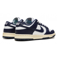 Nike Dunk Low Vintage Navy