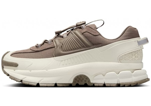 Nike Zoom Vomero 5 Roam Light Bone Mink Brown