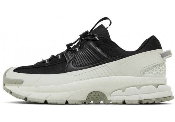 Nike Zoom Vomero 5 Roam Black Light Silver