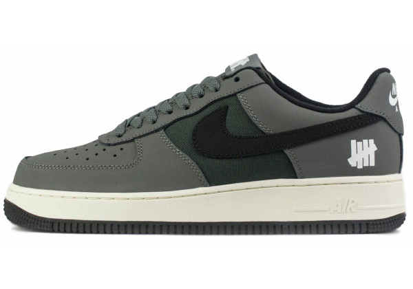 Nike Air Force 1 Low x Undefeated Grey