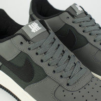 Nike Air Force 1 Low x Undefeated Grey
