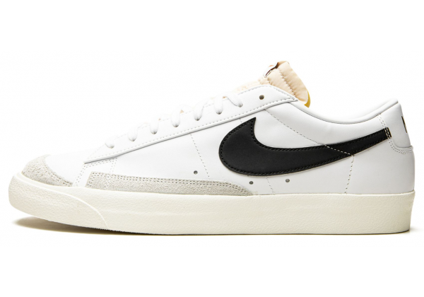 Кроссовки Nike Blazer Low '77 белые