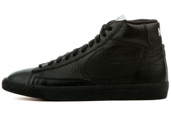 Nike Blazer 77 Mid All Black с мехом