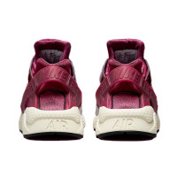 Nike huarache light violet on sale