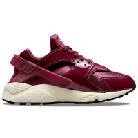 Nike Air Huarache Dark Beetroot