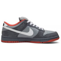 Jeff Staple x Nike SB Dunk Low Pro Pigeon