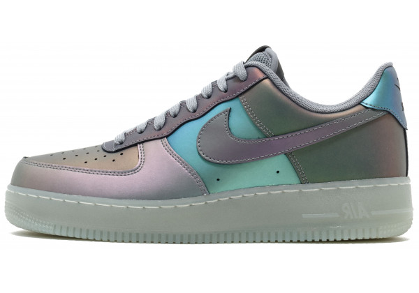 Nike Air Force 1 Low 07 LV 8 Iridescent