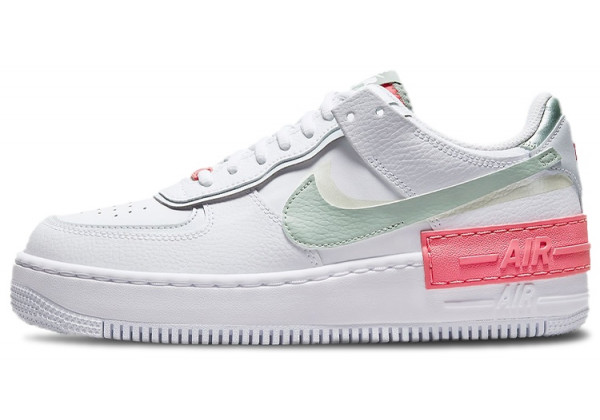 Кроссовки Nike Air Force 1 Low Shadow белые с розовым