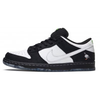 Кроссовки Nike Air Force 1 SB Dunk Low Jeff Staple черно-белые