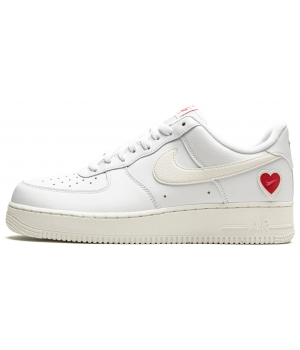 Nike Air Force Low Valentines Day 2021