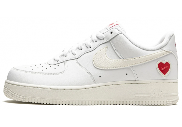 Nike Air Force Low Valentines Day 2021