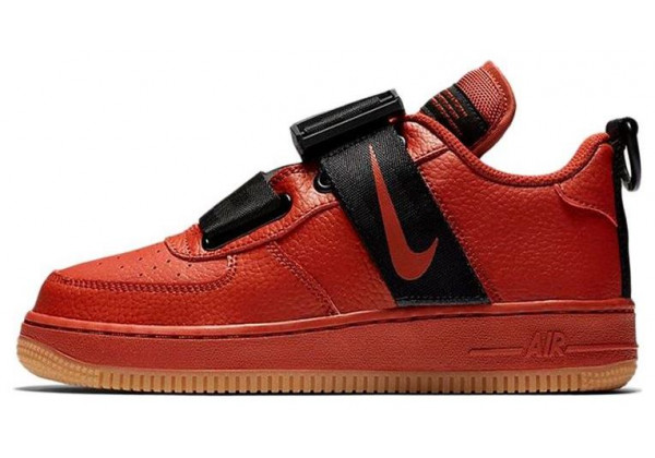 Nike Air Force 1 Utility Dune Red