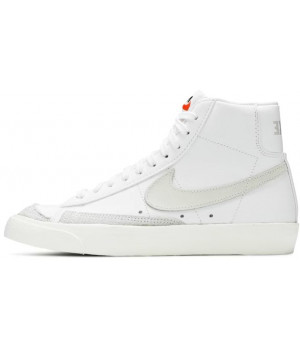 Nike Blazer '77 Vintage Mid Light Bone