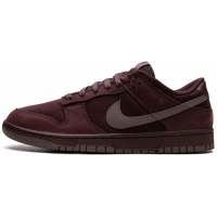 Nike Dunk Sb Low Burgundy Crush