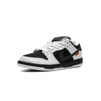 Nike Dunk SB Pro Low x Tightbooth Black and White