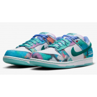 Nike SB Dunk Low Futura Laboratories Bleached Aqua