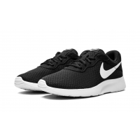 Nike Tanjun Black White