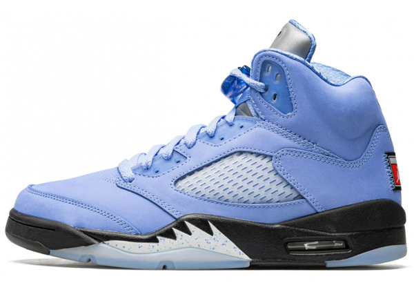 Air Jordan 5 Retro SE UNC