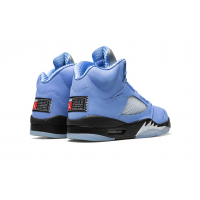 Air Jordan 5 Retro SE UNC