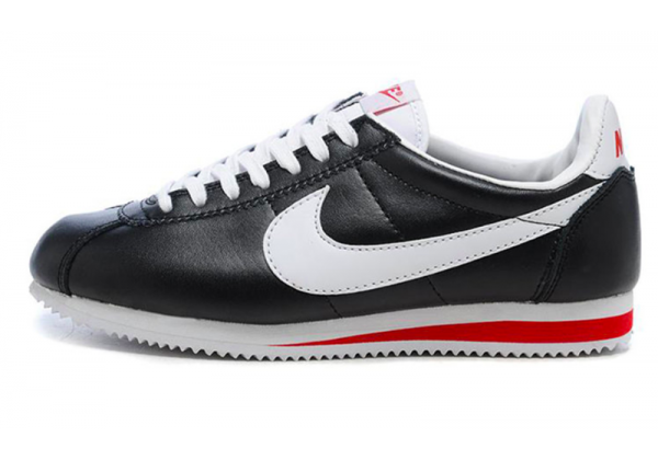 Кроссовки Nike Cortez черные с красным