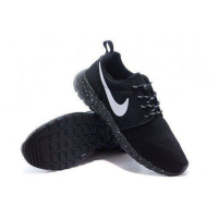 Кроссовки Nike Roshe Run черные 