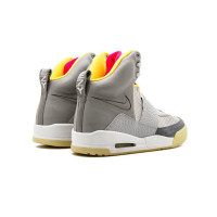 Кроссовки Nike Air Yeezy темно-серые