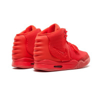 Кроссовки Nike Air Yeezy красные