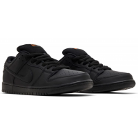 Nike SB Dunk Triple Black Nike SB Dunk Triple Black