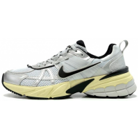 Nike V2K Run Black Silver