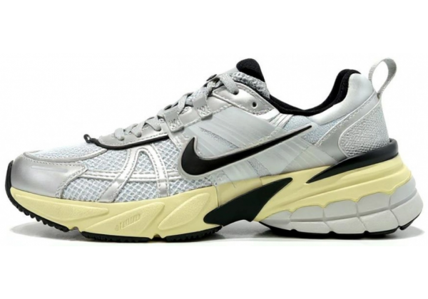 Nike V2K Run Black Silver