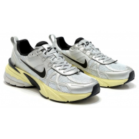 Nike V2K Run Black Silver