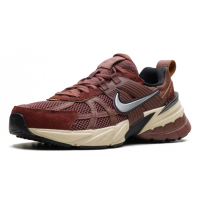 Nike V2K Run Dark Pony