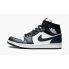 Air Jordan 1 Mid (24)