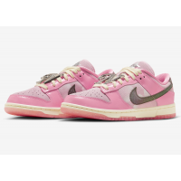 Nike Dunk Low Barbie