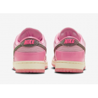 Nike Dunk Low Barbie