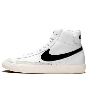 Nike Blazer Mid 77 Vintage White Black