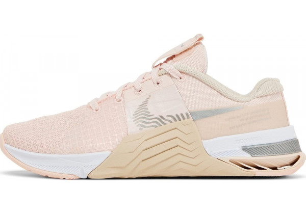 Nike Metcon 8 Light Soft Pink Metallic Silver