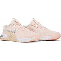 Nike Metcon 8 Light Soft Pink Metallic Silver