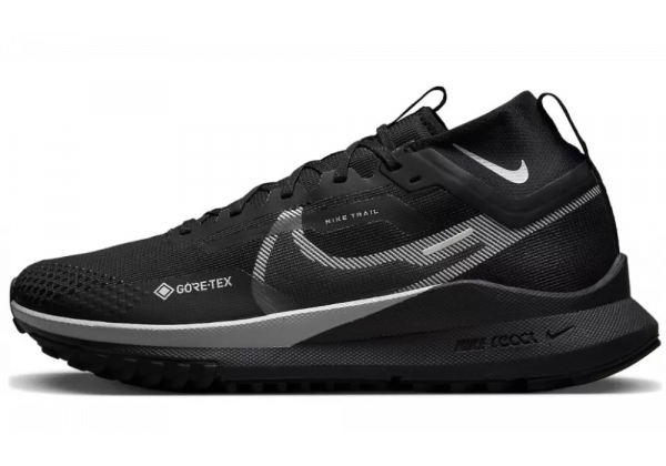 Nike Pegasus Trail 4 Black