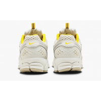 Nike Zoom Vomero 5 WMNS Light bone Yellow