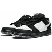 Кроссовки Nike Air Force 1 SB Dunk Low Jeff Staple черно-белые