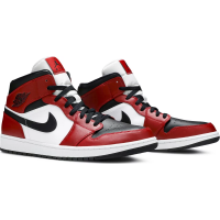 Кроссовки Nike Air Jordan 1 Mid Chicago Black Toe