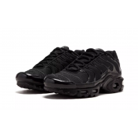 Nike Air Max Plus Triple Black