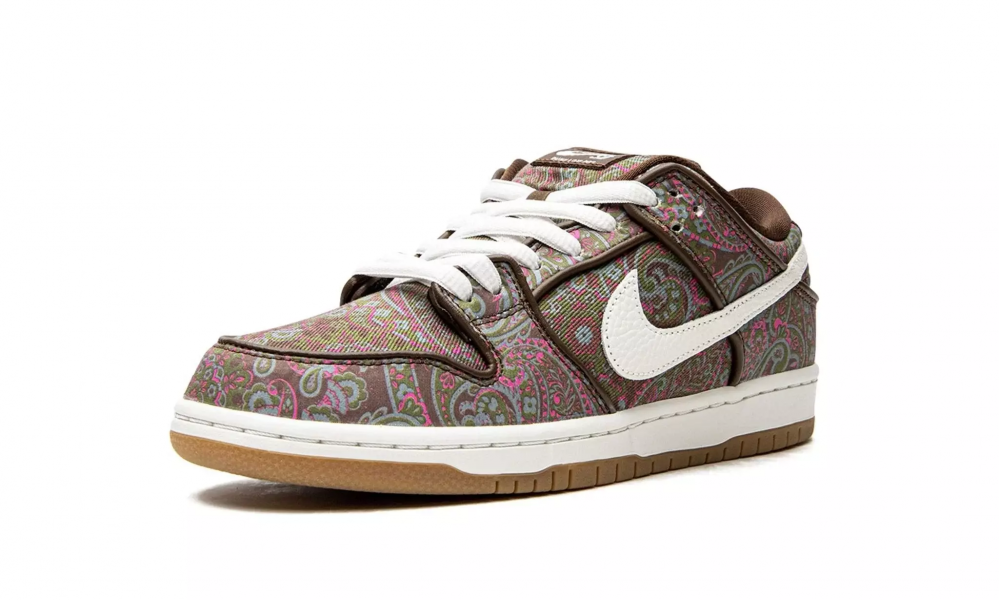 Nike dunk low paisley. Nike SB Brown.